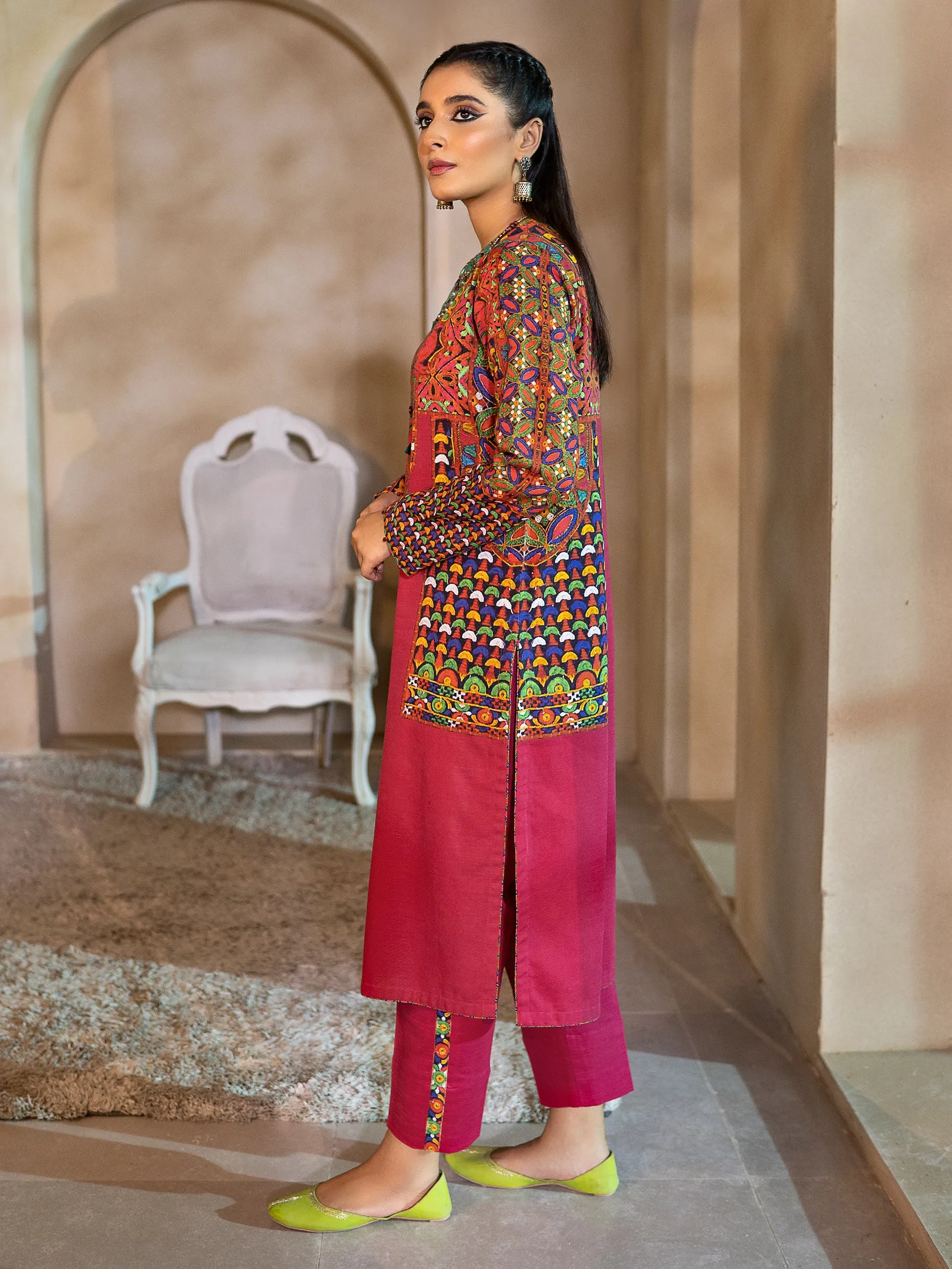 2 Piece Khaddar Suit-Printed (Unstitched)