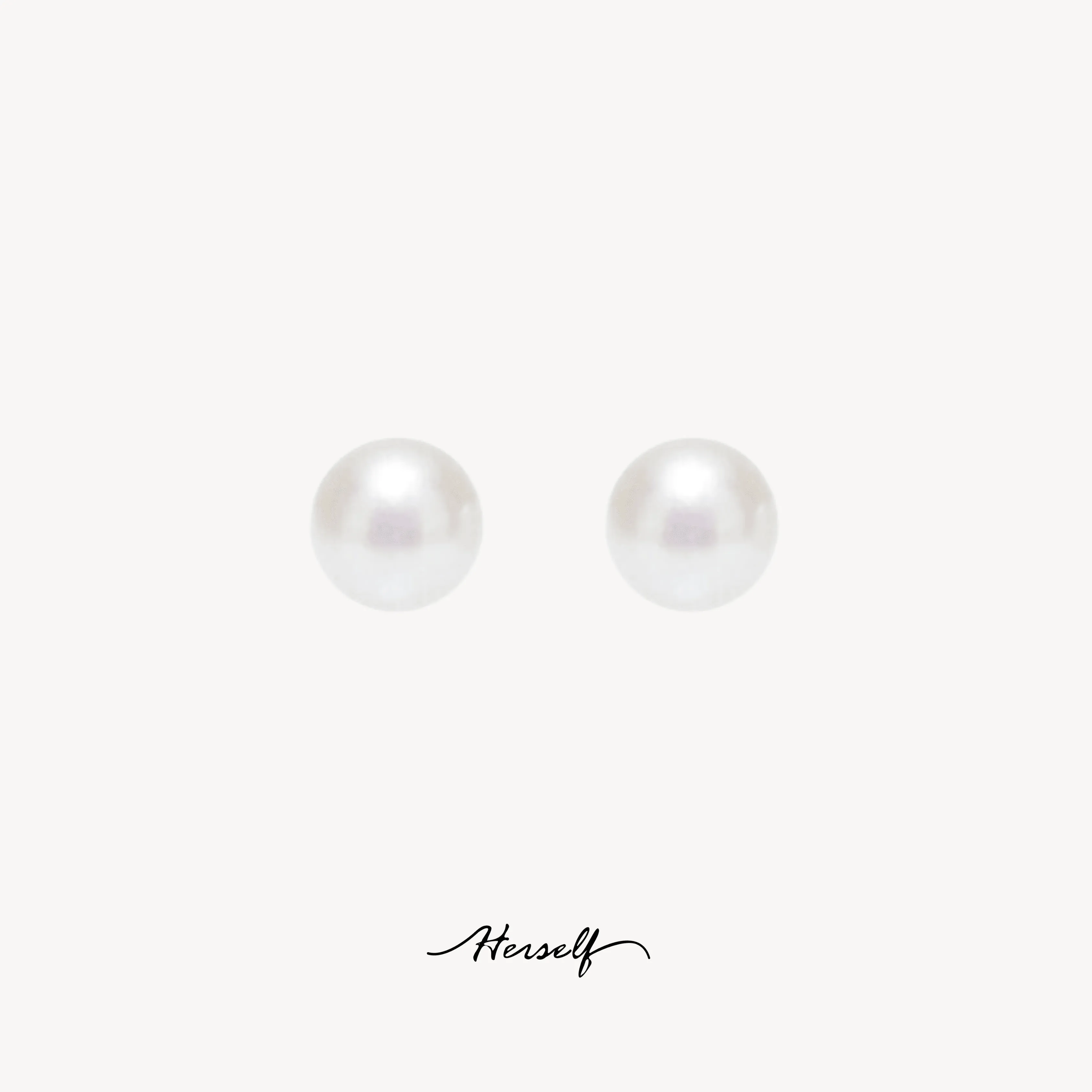 Classic Edison Pearl Stud Earrings