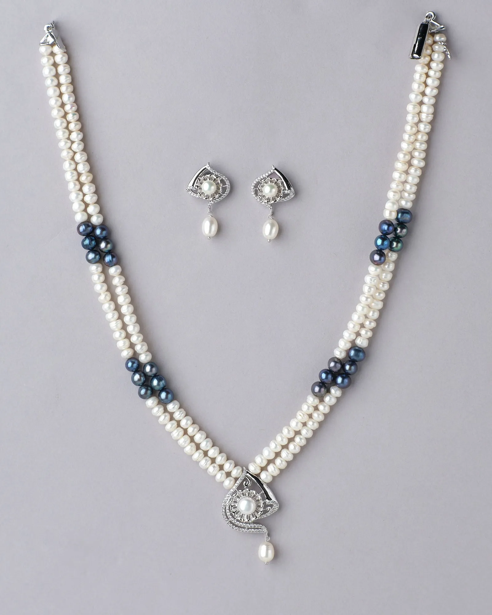 Elegant 2 line Necklace Set