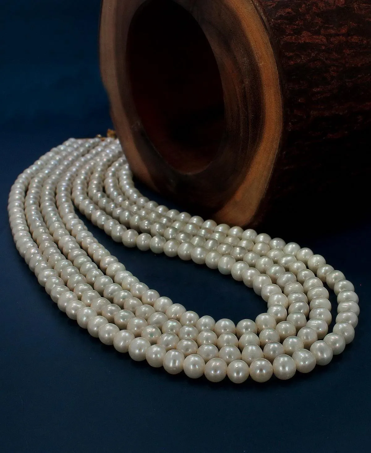 Elegant 4 line Pearl Necklace