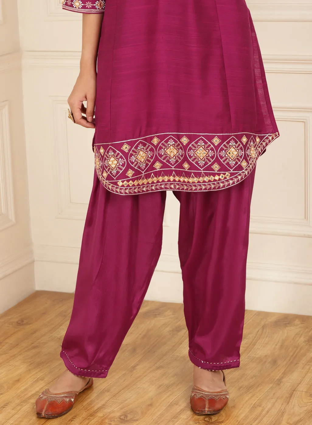 Fuchsia Embroidered Party Wear Kurta Set with Mirror Work