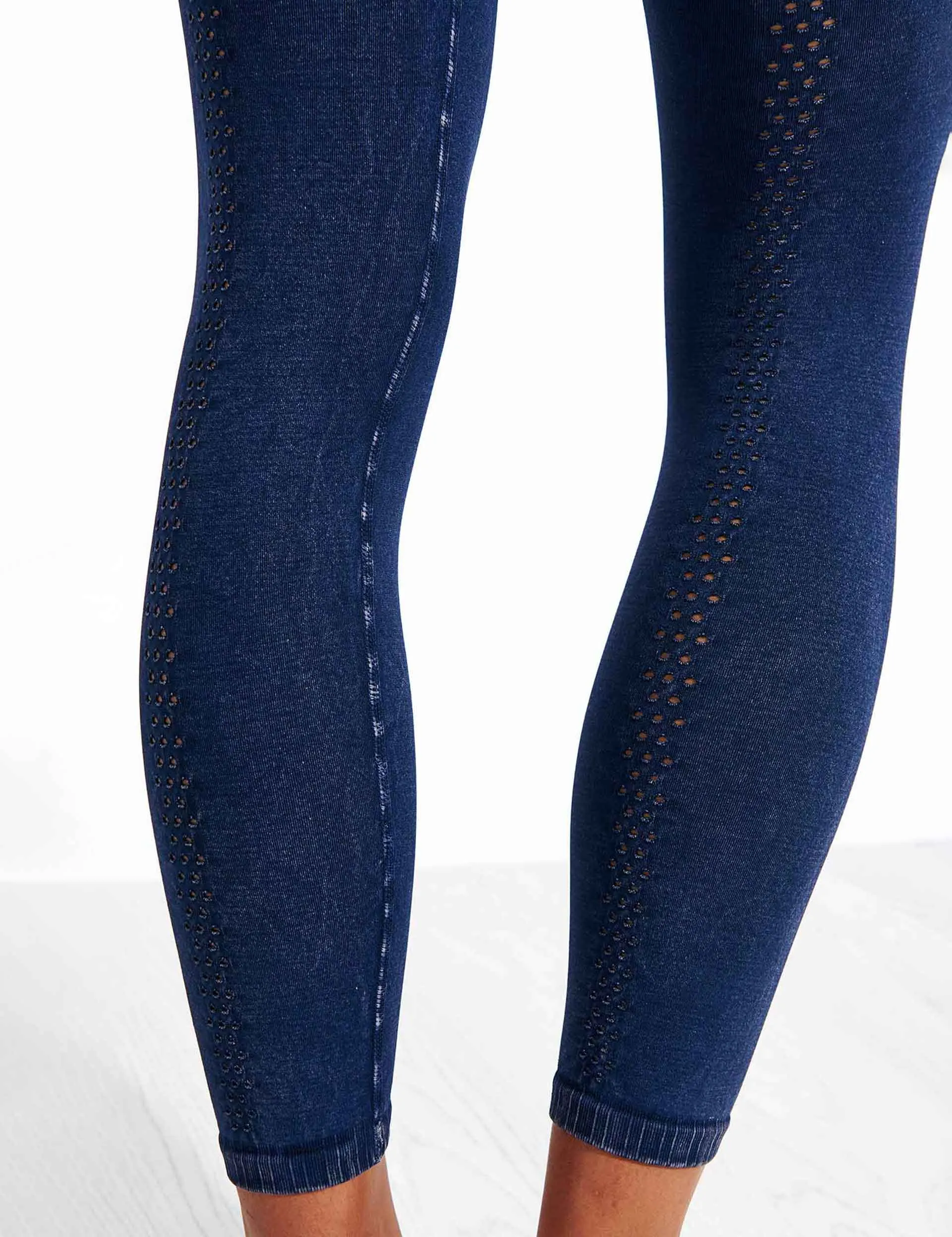 Good Karma High Waisted 7/8 Legging - Deepest Navy