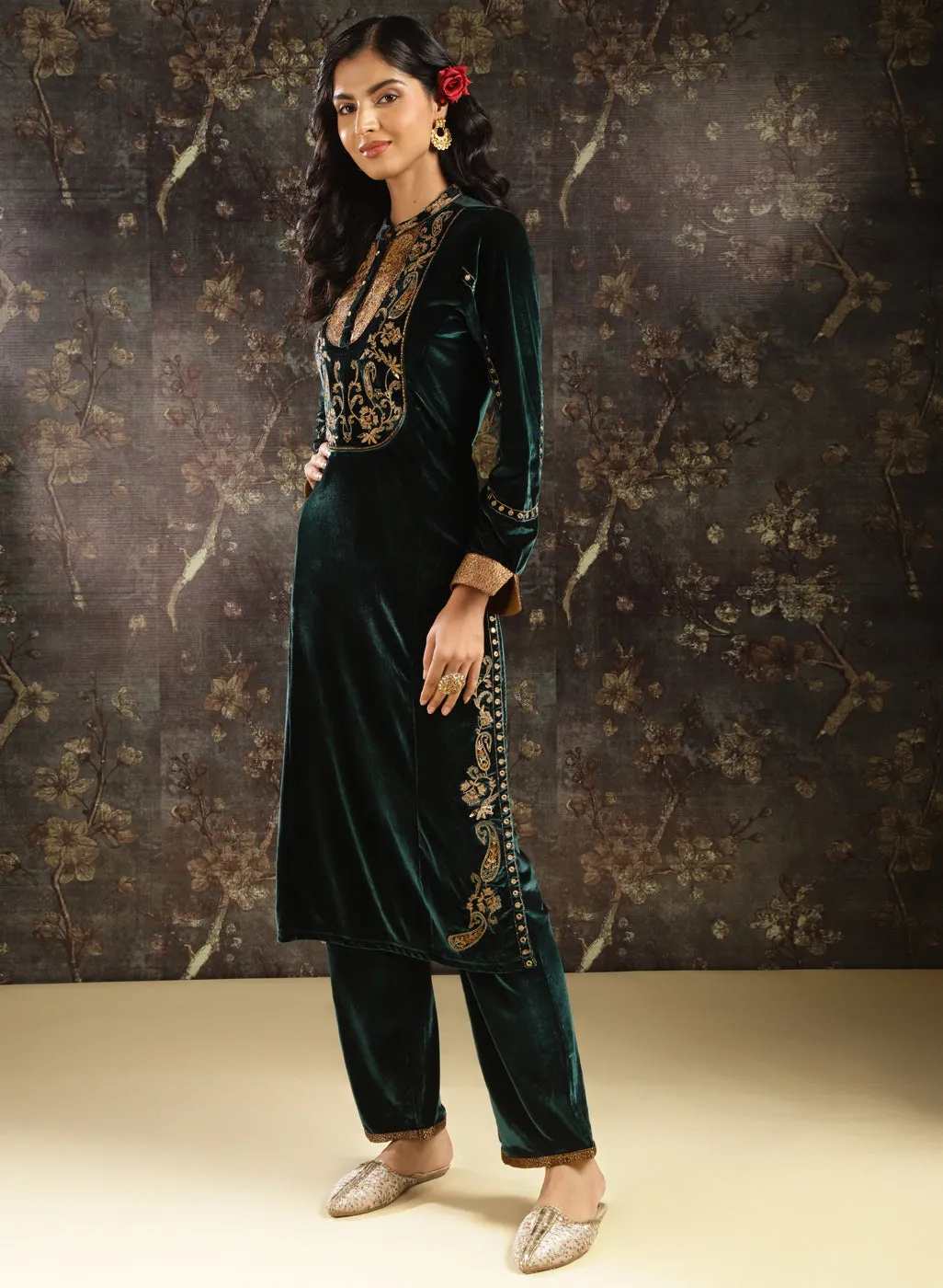 Green Embroidered Velvet Kurta Set with Button Detailing