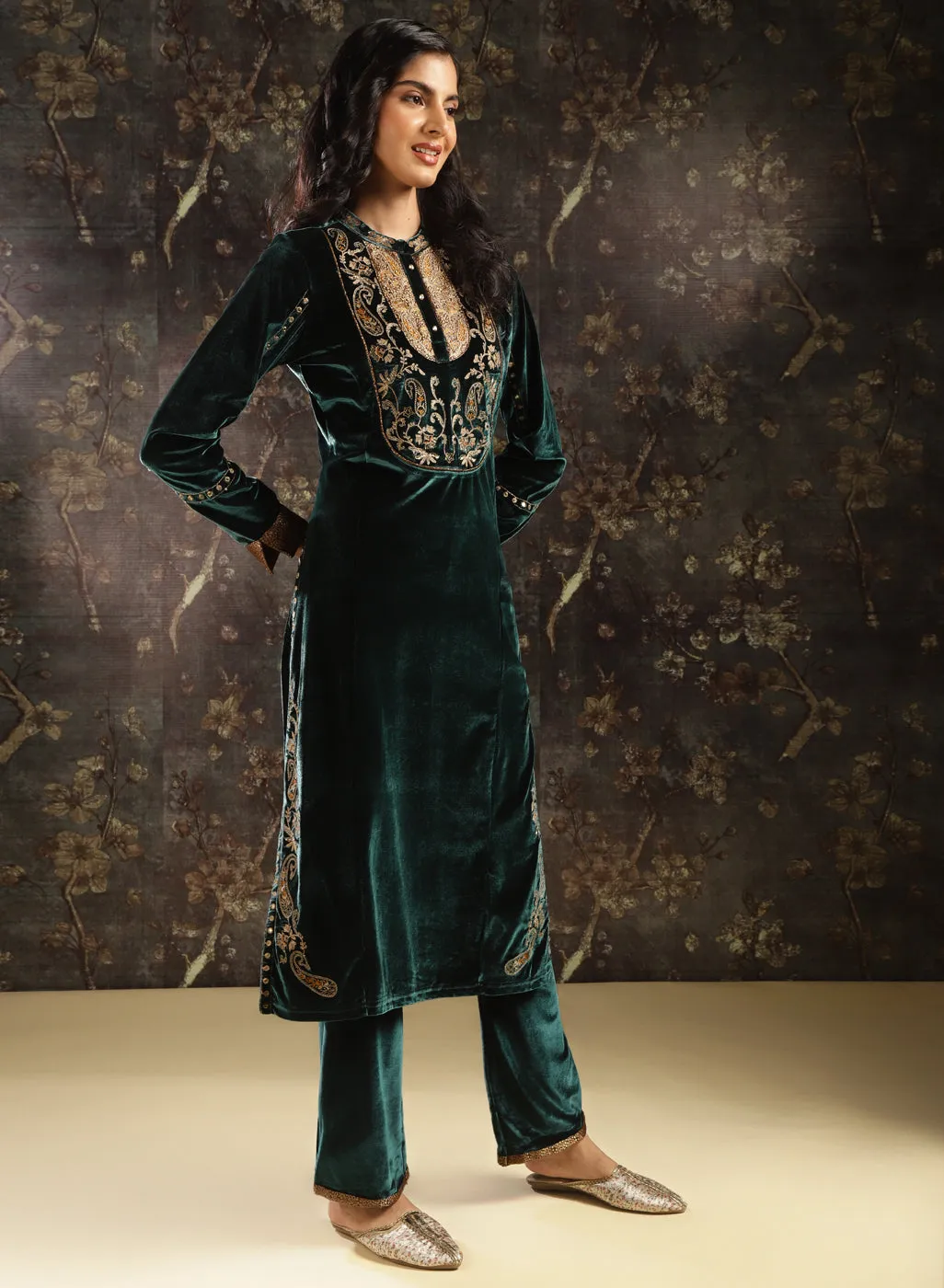 Green Embroidered Velvet Kurta Set with Button Detailing