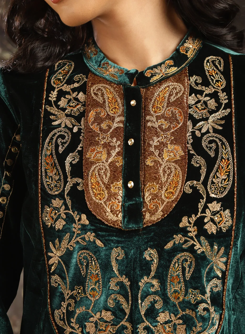 Green Embroidered Velvet Kurta Set with Button Detailing