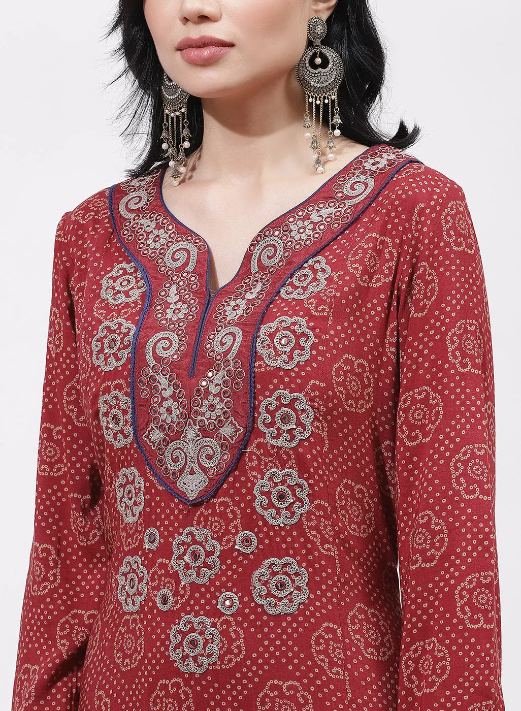 Maroon Dhaage Collection Kurta With Embroidery