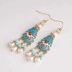 Pearl Earrings: Orient Gourd