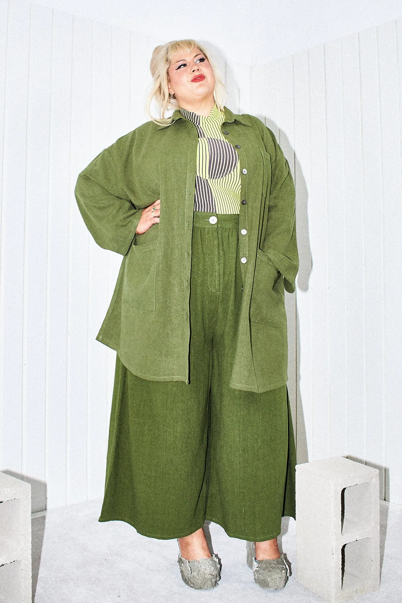 Unisex Beach Linen Jacket Moss